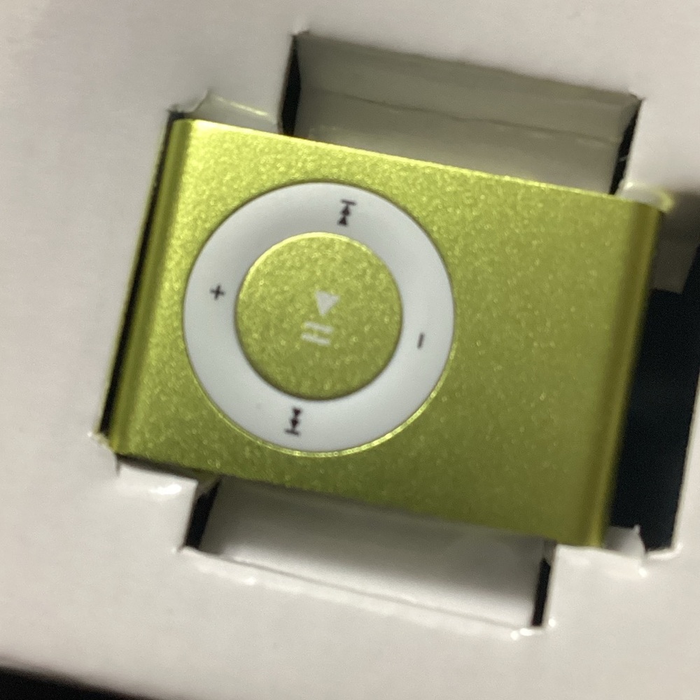Green Clip-On MP3 Player